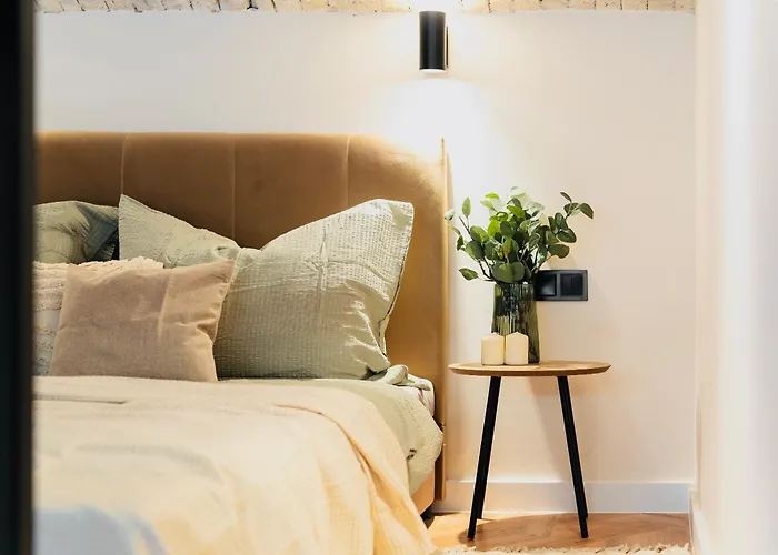 Central Luxe Studio